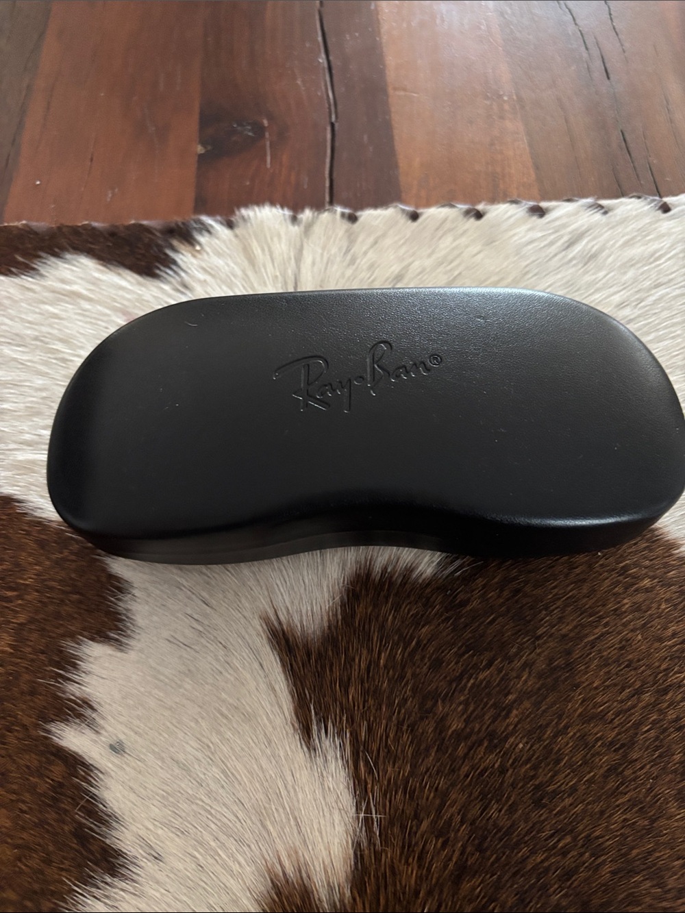Ray-Ban Black Curved Hard Sunglasses Case